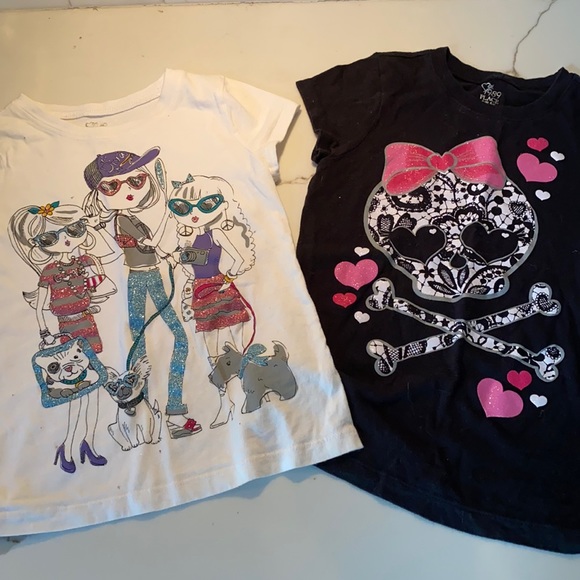 SET OF TEO SHORT SLEEVE CHILDRENS PLACE TEES👚☠️ - Picture 1 of 6